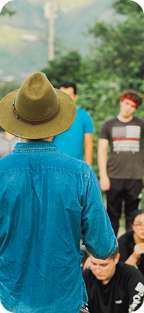 center long 142x308 03